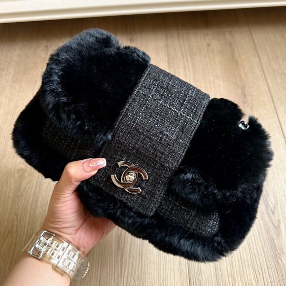 Chanel Black Fantasy Fur and Tweed Classic Flap Bag - Picture 8 of 10